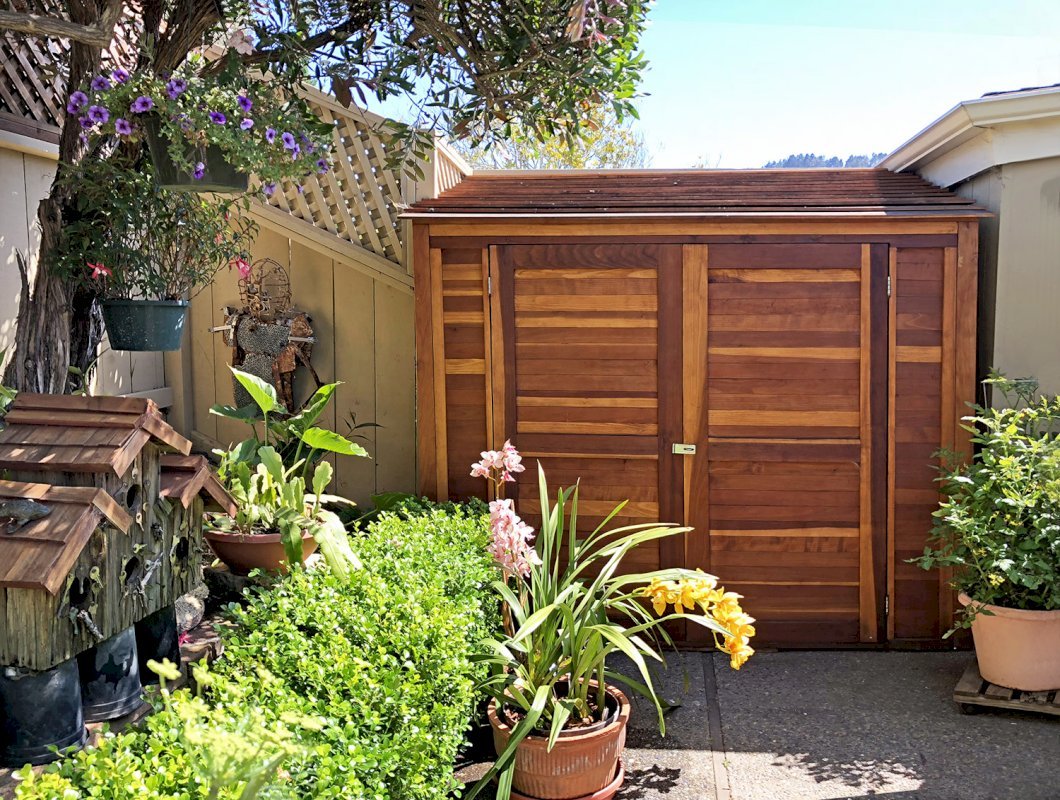 Sheds, Barns & Saunas