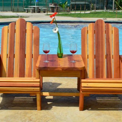 Adirondack Vignette Settee (Options: Standard Width, California Redwood, Slightly Rounded Corners, Umbrella Hole, Standard Seat Depth, No Cushion, No Ottoman, Transparent Premium Sealant).