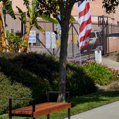 Alameda Wooden Bench (Options: 4 ft, California Redwood, No Cushion, No Engraving, Transparent Premium Sealant).