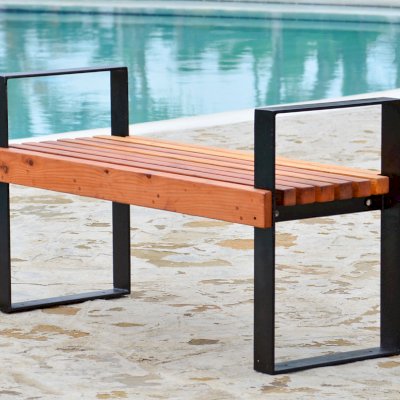 Alameda Wooden Bench (Options: 4 ft, California Redwood, No Cushion, No Engraving, Tranparent Premium Sealant).