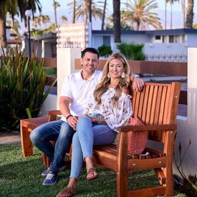 Bonsignour Handcrafted Wood Bench (Options: 5 ft, California Redwood, No Cushion, No Engraving, Transparent Premium Sealant). Photo Also Shows a Brian's Side Table.