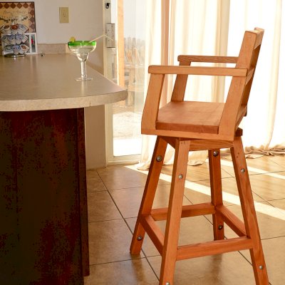 Captain's Redwood Bar Stool (Options: Douglas-fir, Swivel Seat, 31" H, No Cushion, Transparent Premium Sealant).