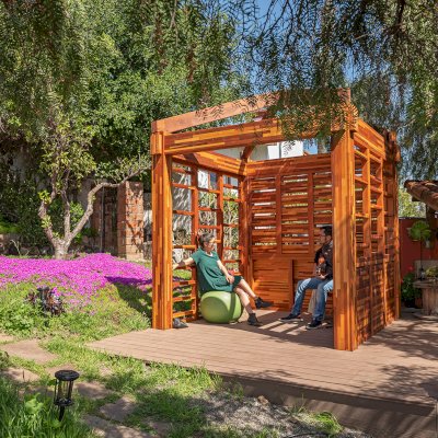 Catalina Island Pergola (Options: 8' x 8', Mosaic Redwood, 8' Post Height, Transparent Premium Sealant).