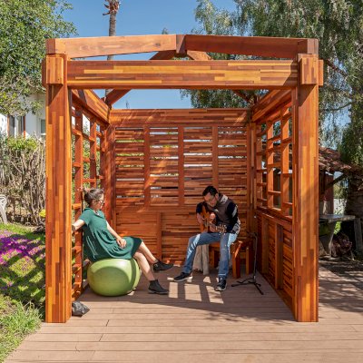 Catalina Island Pergola (Options: 8' x 8', Mosaic Redwood, 8' Post Height, Transparent Premium Sealant).