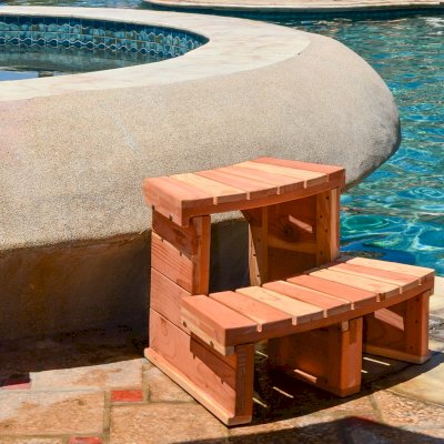 Circular Wooden Spa Step (Options: Angle to fit snugly for 6' tub, California Redwood, No Engraving, Transparent Premium Sealant). 