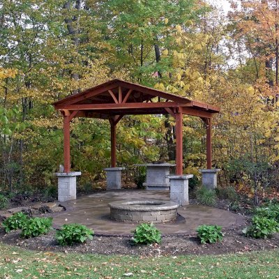 Del Norte Outdoor Kitchen Pavilion (Options: 14' L x 14' Triangle Base W, California Redwood, Unattached, 4-Post Anchor Kit for Concrete, No Electrical Wiring, 9 ft Post Height, No Ceiling Fan Base, No Privacy Panels, No Curtain Rods, Transparent Sealant). Photo Courtesy of Scott W. of Fishers, Indiana.
