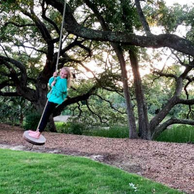Disk Swing Seats (Options: XL Adult's 18-Inch, Mature Redwood, 1" Diameter Hole for Rope, Transparent Premium Sealant). Photo Courtesy of Gabrielle Herman of Daniel Island, South Carolina.