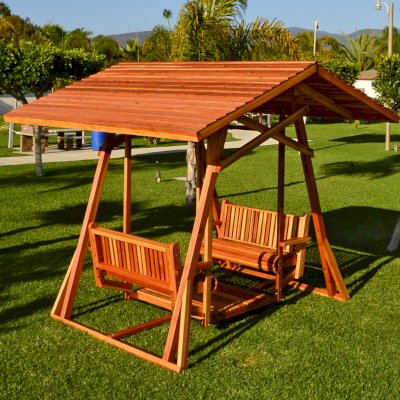 Dustin's Face to Face Gliders (Options: California Redwood, XXW Roof, Without Beverage Armrest, No Kid's Platform, No Engraving, Transparent Premium Sealant).