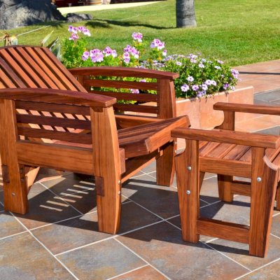 EZ Ottoman (Options: Old-Growth Redwood, Transparent Premium Sealant).