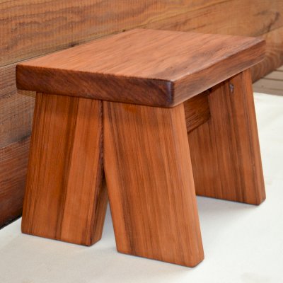 Heritage Wooden Foot Stool (Options: 13" H, No Engraving, Transparent Premium Sealant)
