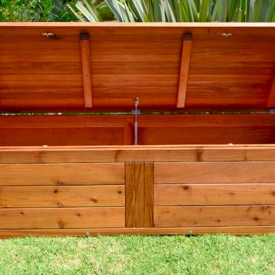 Holbrook Storage Bench (Options: 72 x 24 x 20, Mature Redwood, No Cushion, No Engraving, Transparent Premium Sealant).