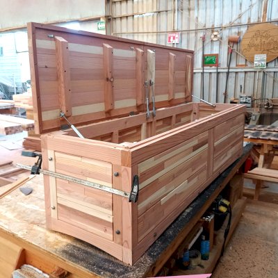 Holbrook Storage Bench in Production (Options: 72 x 20 x 20, Mosaic Redwood, With Pistons, Split Seat).