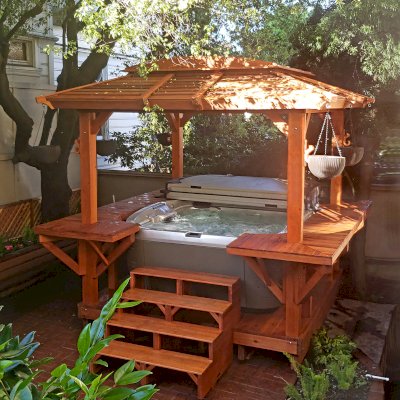 Custom Hot Tub Enclosure Kits / Hot Tub Pavilion (Options: 10' x 10', California Redwood, No Windows, Custom Bar on 3 Sides, 7.5' x 7.5' Custom Skylight, No Anchors, Transparent Premium Sealant). Photo Courtesy of D. Rand of San Francisco, CA.