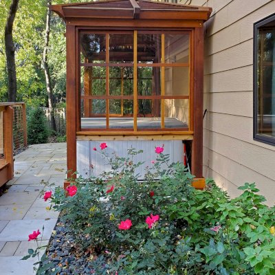 Hot Tub Enclosure Kits / Hot Tub Pavilion (Options: 14' x 7', California Redwood, Windows on 2 sides, 36" H Windows Clearance, 4-Post Kit for Concrete, Transparent Premium Sealant). Photo Courtesy of E. Dudek of Saint Paul, Minnesota.