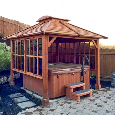 Hot Tub Enclosure Kits / Hot Tub Pavilion (Options: 9' x 9', Mature Redwood, Windows on 3 Sides, 4-Post Anchor Kit for Concrete, Transparent Premium Sealant). Photo Courtesy of Lauren Bode of Ridgefield, Washington. Order was installed by Forever Redwood.