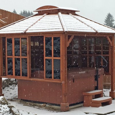 Hot Tub Enclosure Kits / Hot Tub Pavilion (Options: 9' x 9', Mature Redwood, Windows on 3 Sides, 4-Post Anchor Kit for Concrete, Transparent Premium Sealant). Photo Courtesy of Lauren Bode of Ridgefield, Washington. Order was installed by Forever Redwood.