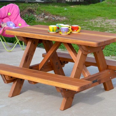 Kid Size Wood Picnic Table (Attached Benches) (Options: California Redwood, No Umbrella, Standard Top, Transparent Premium Sealant) and Mini Foot Stool.