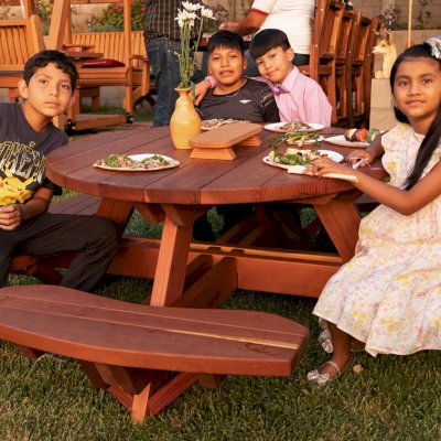 Kid's Round Wood Picnic Table Kit (Options: California Redwood, No Umbrella Hole, Standard Tabletop, No ADA, Transparent Premium Sealant).