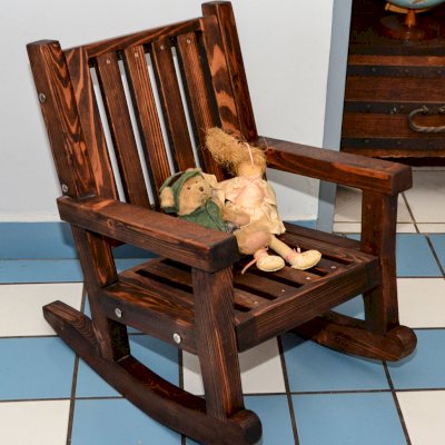 Kid's Wooden Rocking Chair (Options: Old-Growth Redwood, No Cushion, Coffee-Stain Premium Sealant).