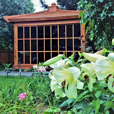 Kikue's Tea House (Options: 14 ft L x 10 ft W, Standard Wood Roof, Douglas-fir, No Electrical Wiring Trim, Interior Decking, Transparent Premium Sealant). Photo Courtesy of G. Haugen of Jamestown, North Dakota.