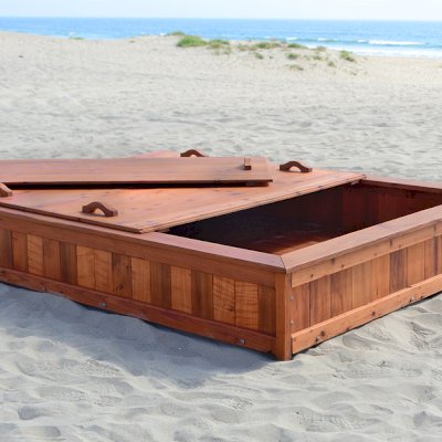 La Playa Sandbox (Options: 96"L x 72" W x 15" H, Mature Redwood, Tongue and Grooved Lid, Transparent Premium Sealant).