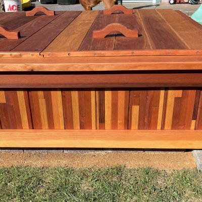La Playa Sandbox (Options: 60" L x 60" W x 15" H, Redwood Mosaic, Tongue and Grooved Lid, Transparent Premium Sealant). Photo Courtesy of D. Sund-Caldwell of Crescent City, CA.