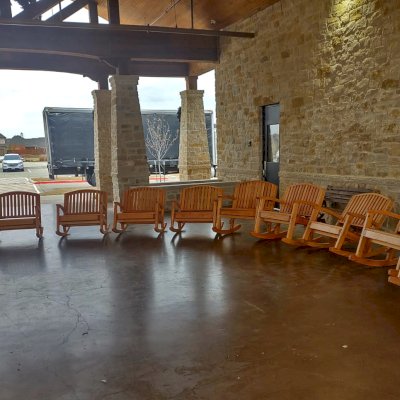 Luna Wood Rocking Chairs (Options: Mosaic Douglas-Fir, Extra Wide, Deep, Transparent Premium Sealant). Photo Courtesy of P. Andersen of Richardson, TX.