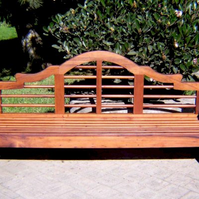 Lutyens Wooden Bench (Options: 6 ft, Old-Growth Redwood, No Cushion, No Engraving, Transparent Premium Sealant).
