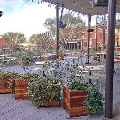 Mendocino Planters (Options: 24'' L, 24'' W x 24'' H, California Redwood, 1 3/4-inch Feet, No Trellis, Interior and Exterior of Box with Sealant (No Growing Vegetables), Transparent Premium Sealant). Photo Courtesy of Waxman's Pizzeria in Ghirardelli Square, 900 North Point Street, San Francisco, CA, 94109.