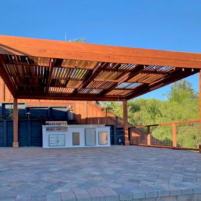 Modern Louvered Garden Pergola (Options: 20' L x 18' W, 8'' x 8'' Posts, with Fascia, Mobile Louvers, California Redwood, 9.5 ft H, Electrical Wiring Trim for 2 Posts, No Curtain Rods, 4 Post Anchor Kit for Concrete, No Post Decorative Trims, No Ceiling Fan Base, Transparent Premium Sealant). Photo Courtesy of D. Parker of San Carlos, California.