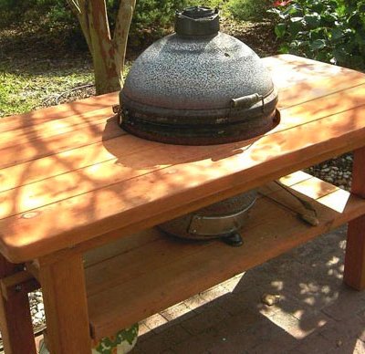 Outdoor Table With Built In Grill (Options: 6' L, 34 1/2" W, Douglas-fir, No Extra Shelf, 32" H, Grill support Shelf Height 10" Inches, Squared Corners, 16" Inches Grill Opening , Transparent Premium Sealant). Legs recessed by custom request.