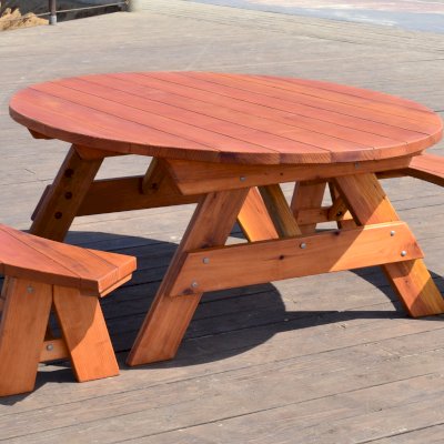 Oval Picnic Table (Options: Oval XL, Unattached Side Benches, California Redwdood, Standard Tabletop, No Umbrella Hole, Transparent Premium Sealant). 