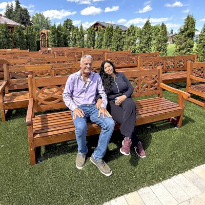 Hennell Wooden Garden Benches (Options: 8' L, Mature Redwood, Custom Engraving, Transparent Premium Sealant).