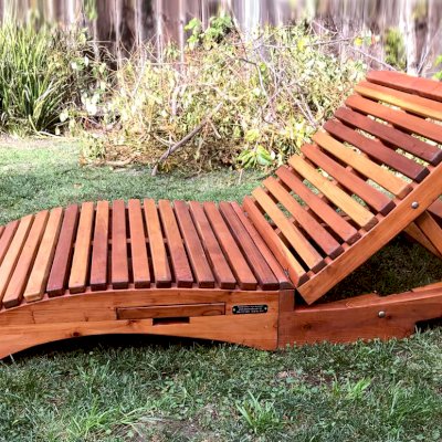 Penny Wooden Sun Lounger (Options: Honeymoon, Redwood, Standard 72 inches, No Armrests, Snack Trays on Both Sides, 13" H, Wheels, No Cushion,Transparent Premium Sealant). Photo Courtesy of H. Clausnitzer of Santa Cruz, CA.