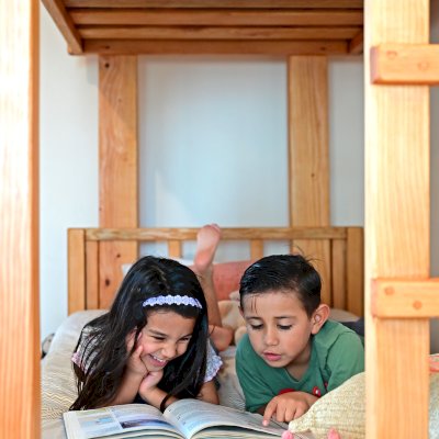 Punta Banda Bunk Bed (Twin over Twin, Douglas-Fir, 1 Ladder, Headboard, No Drawers, 10" Safety Rails, Transparent Premium Sealant).