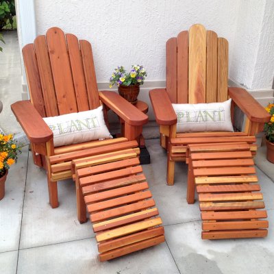 Redwood Adirondack Chair (Options: Standard Wide Size, Redwood, Custom Cushion, With Ottoman, Transparent Premium Sealant) with Mini Round Side Table. Photo Courtesy of Elizabeth Davies of The Villages, Florida. 