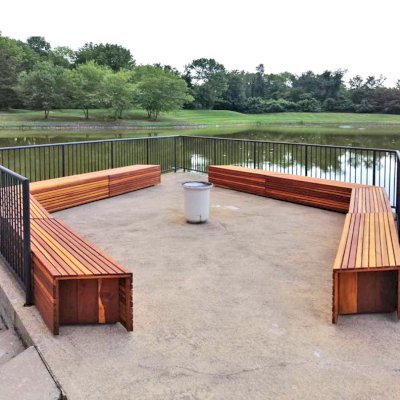 Custom San Diego Portside Wooden Bench (Options: California Redwood, No Engraving, Transparent Premium Sealant, Design Modified by Custom Request). Photo Courtesy of A. Arena of Morristown, New Jersey.