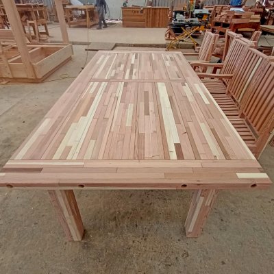 San Francisco Redwood Patio Table in Production (Options: 8' L, 46" W Tabletop, Mosaic Redwood, Old Country Tabletop, Standard).