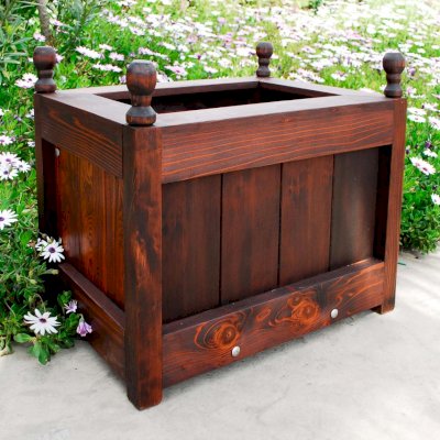 Sonoma Finial Planters (Options: 24" L, 18" W x 18" H, Mature Redwood, Oval Finials, Feet , No Trellis, Interior and Exterior of Box with Sealant (No Growing Vegetables), Coffee Stain).
