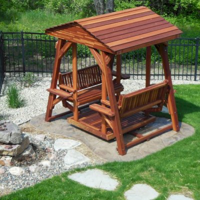 St. Anthony's Face to Face Gliders (XW, Mosaic Redwood, No Kid's Platform, Standard Roof, No Engraving, Transparent Premium Sealant). Photo Courtesy of Richard Lange of Waunakee, Wisconsin.