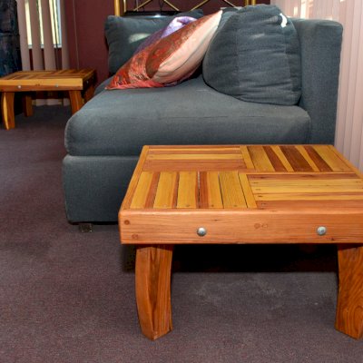 Terrace Wood Outdoor Coffee Table (Options: 21 1/2" Size, Redwood, 12" H, Transparent Premium Sealant).