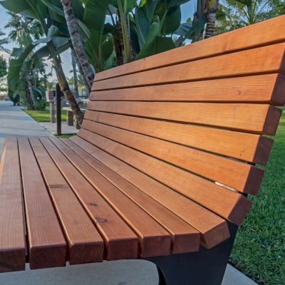 Boomerang Bench (Options: 5ft L, Douglas, No Engraving, Transparent Premium Sealant).