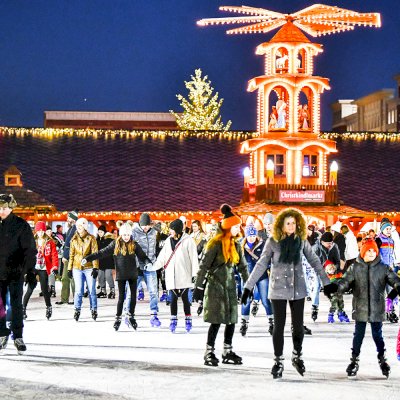 Cardinal's Nest Pavilion (Options: 80' L x 34' W, California Redwood, Transparent Premium Sealant). Pavilion Installed in Carmel, IN, for the Carmel Christkindlmarkt, Named Best Holiday Market in the Country in 2021.
