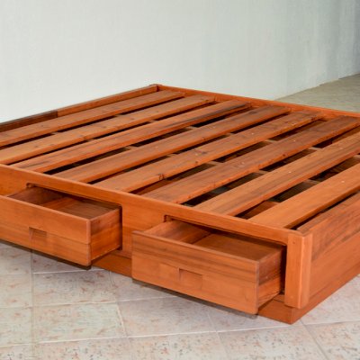 Chest Beds (Options: King Size, Old-Growth Redwood, No Headboard, 2 Set of Drawers, One on Each Side, Transparent Premium Sealant). 