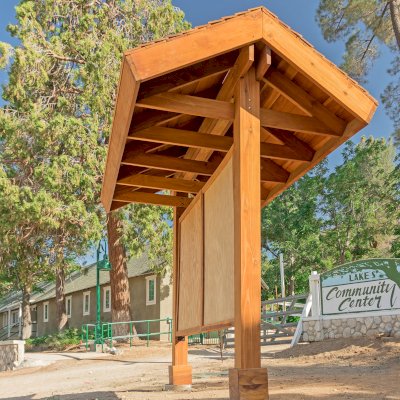 Emerald Necklace Trail Kiosk (Options: 11' x 7', 8x8 Posts, California Redwood, Transparent Premium Sealant).