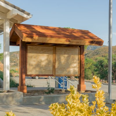 Emerald Necklace Trail Kiosk (Options: 11' x 7', 8x8 Posts, California Redwood, Transparent Premium Sealant).