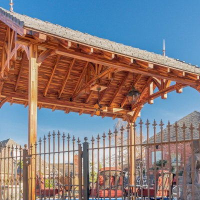 Custom Granada Pavilion (Options: 20 ft x 15 ft, Mosaic Redwood, 4-Post Anchor Kit for High-Wind, No Fascia Board, No Curtain Rods, 3 Ceiling Fan Bases, Transparent Premium Sealant). Shake from DaVinci Roof [https://www.davinciroofscapes.com/]. Photo Courtesy of K. Lowe of Newcastle, Oklahoma.