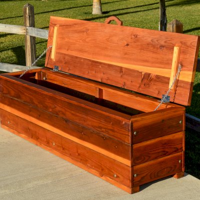 Laurel Storage Bench (Options: 48" L x 20" W x 20" H, Redwood, No Piston, Standard Seat, with Feet, Transparent Premium Sealant).