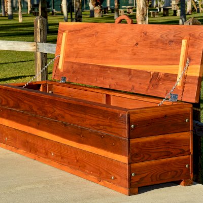 Laurel Storage Bench (Options: 48" L x 20" W x 20" H, Redwood, No Piston, Standard Seat, with Feet, Transparent Premium Sealant).