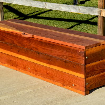 Laurel Storage Bench (Options: 48" L x 20" W x 20" H, Redwood, No Piston, Standard Seat, with Feet, Transparent Premium Sealant).